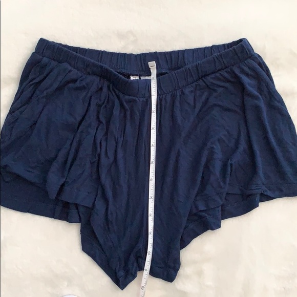 3/$25 🛍 H&M Navy Blue Pajama Shorts - Picture 8 of 8